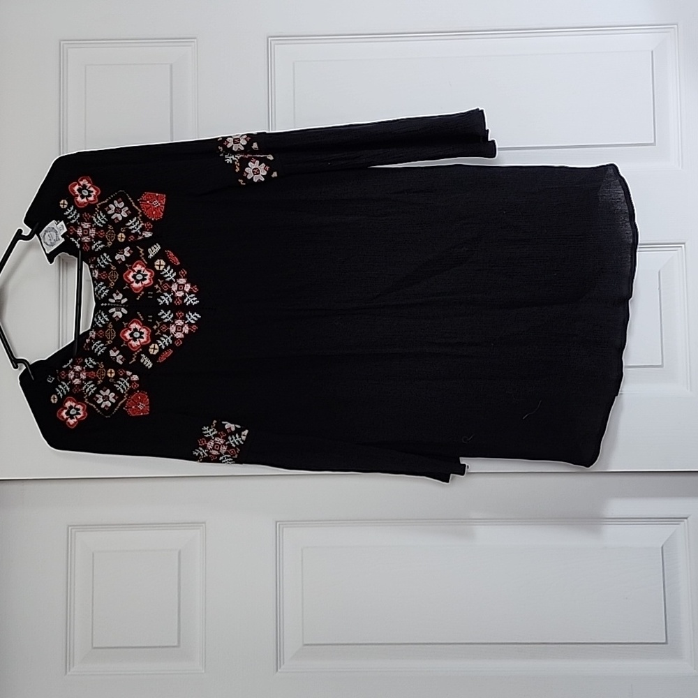 Black dress with embroidery